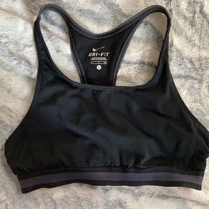 Sports bra